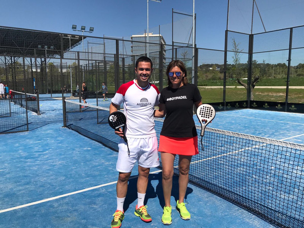 Hoy día de F O R M A C I Ó N BODYPADEL®  en Augusta Pàdel!! Gracias Juanlu!! bodypadel.eu <a href="/Bodypadel/">Bodypadel</a> <a href="/PujalsSara/">sara pujals</a>