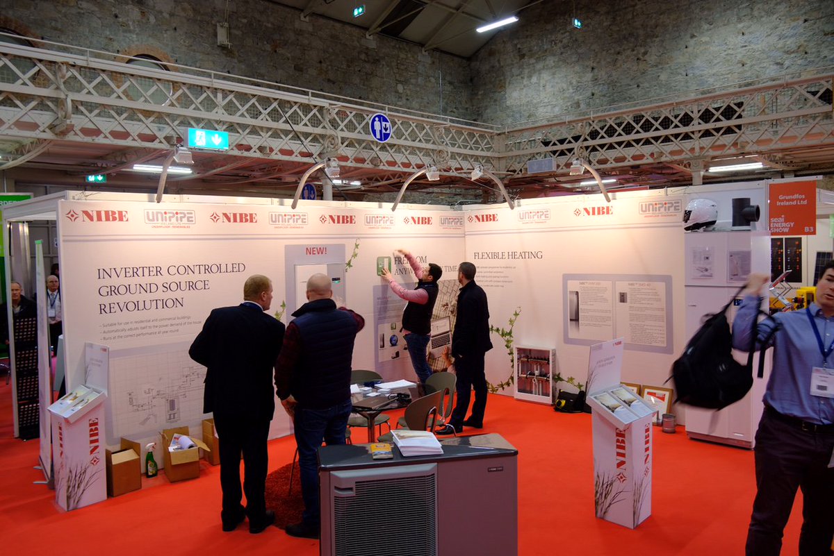UnipipeIreland's tweet photo. Paul O'Donnell &amp; Stephanie O'Donnell  @UnipipeIreland receiving 'Innovative Product' award at the SEAI Energy Show 2017 for @smartflower_ https://t.co/cgSiA82rgy