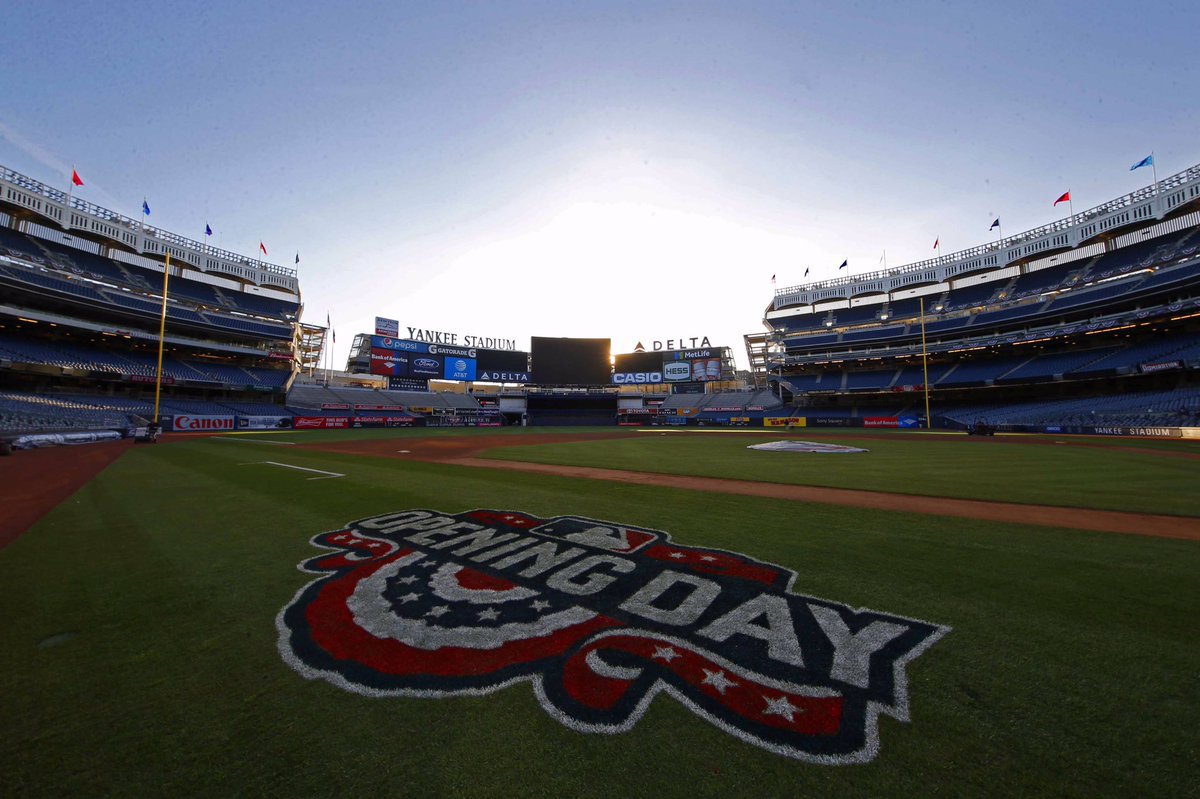 Good morning fans!

Gates open at 11am. See you soon!