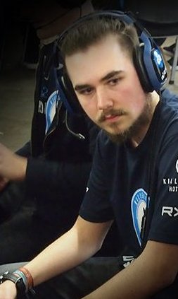 ShuKzNorris's tweet photo. When you wake up and see you got roasted by @DexertoIntel https://t.co/oOAAAtBV6G