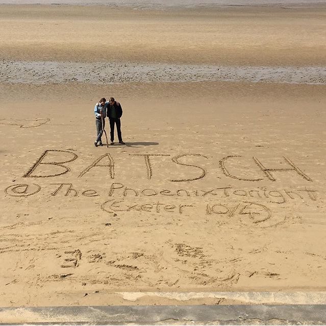 batschmusic's tweet photo. Batsch getting ready to play @exeter_phoenix tonight supporting @SadierLae (10/4/17). #tinangelrecords #batsch… # tour #exetermusic https://t.co/C1X5VkRaIn
