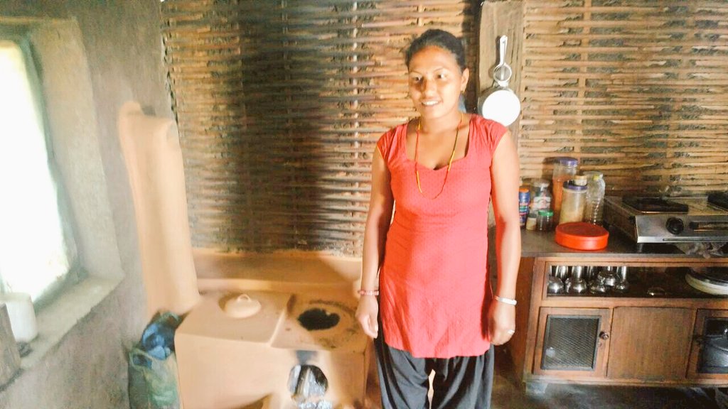 DFIDNepal's tweet image. Using an #EcoFriendly improved cooking stove has decreased firewood use by &amp;gt; 70% for Nirmala Shrestha in Sindhuli. #UKaid