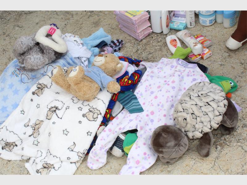 randburg_sun's tweet photo. MUST READ: Babies Behind Bars needs your help. https://t.co/RGJhbPwbl7 @AshtynMackenzie @BabiesBehindBrs https://t.co/hVZ46lic2v