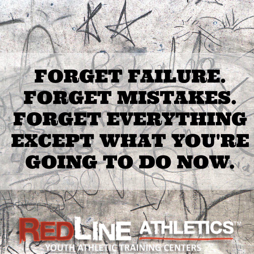 redlineazhq's tweet photo. Keep your eye on the prize, not the past. #motivationmonday #speedpowercore https://t.co/b5yZFaGgIG