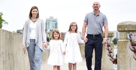 65. Get to know the people behind our downtown businesses at ow.ly/bt3t30aJsOC #DTBurl150 #Canada150Countdown