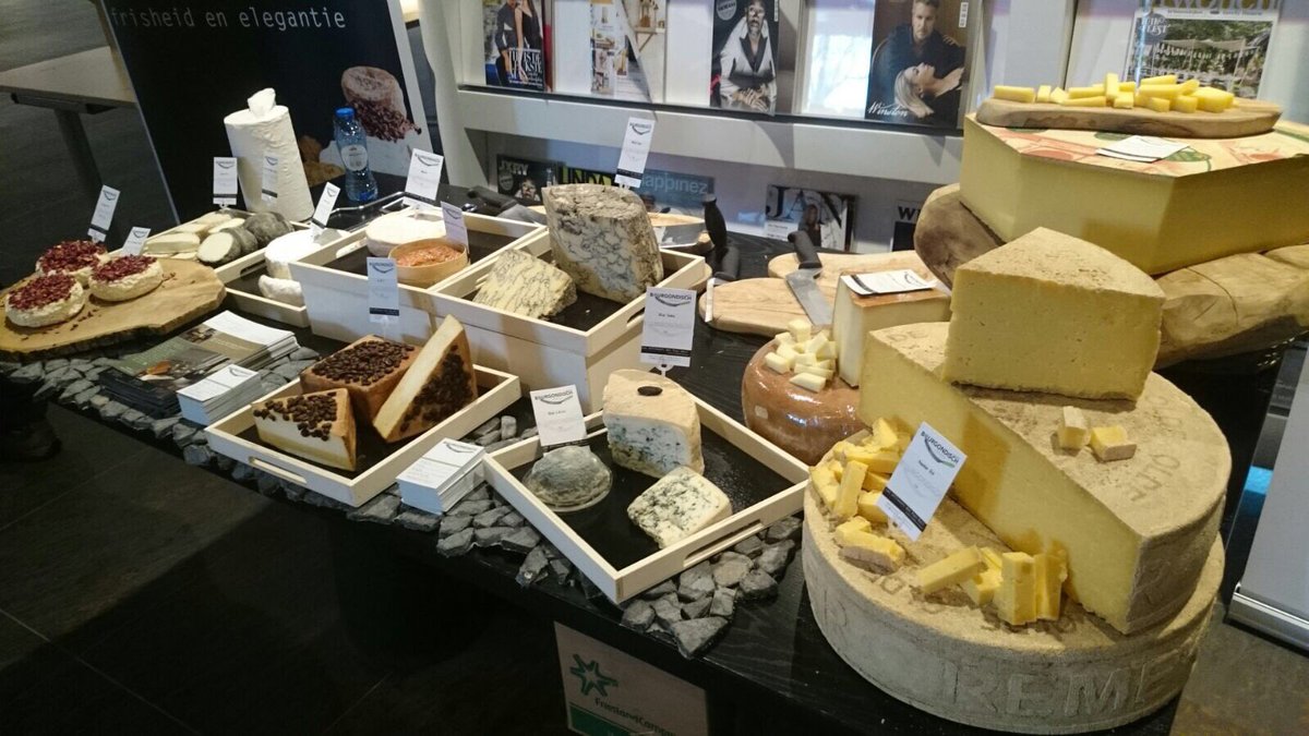 affineurs's tweet photo. @affineurs aanwezig bij @tvdtoekomst een prachtige dag voor de jongste horeca tijgers. https://t.co/V5SYgiTuLf