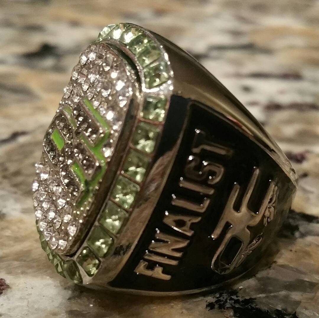 flydrob's tweet photo. We got our ring! π
Congratulations to K Rob and his Empire squad! #LAEmpire #WeOnaMission #OfftheChainSports #OTC #Finalist #Runnerup βΎπ https://t.co/Y6t9PWs7xw