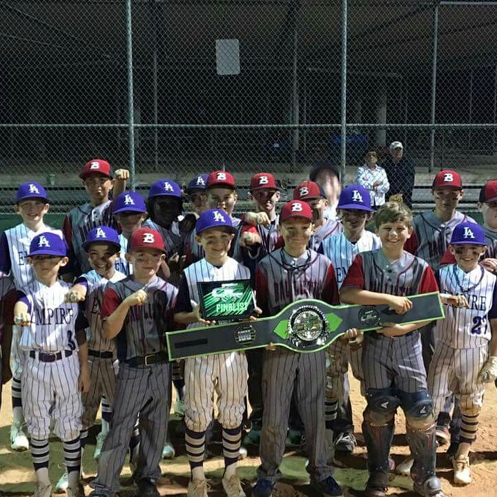 flydrob's tweet photo. We got our ring! π
Congratulations to K Rob and his Empire squad! #LAEmpire #WeOnaMission #OfftheChainSports #OTC #Finalist #Runnerup βΎπ https://t.co/Y6t9PWs7xw