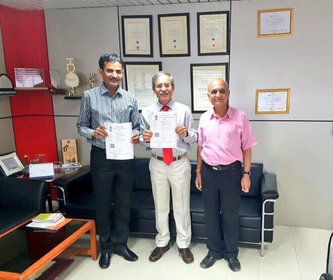 WMPSkillCouncil's tweet photo. #MoU signed b/w Gujarat Skill Development Mission and Indian Plumbing Skills Council @RajivPratapRudy @MSDESkillIndia @NSDCINDIA #SkillIndia https://t.co/QEJtAoFvEW
