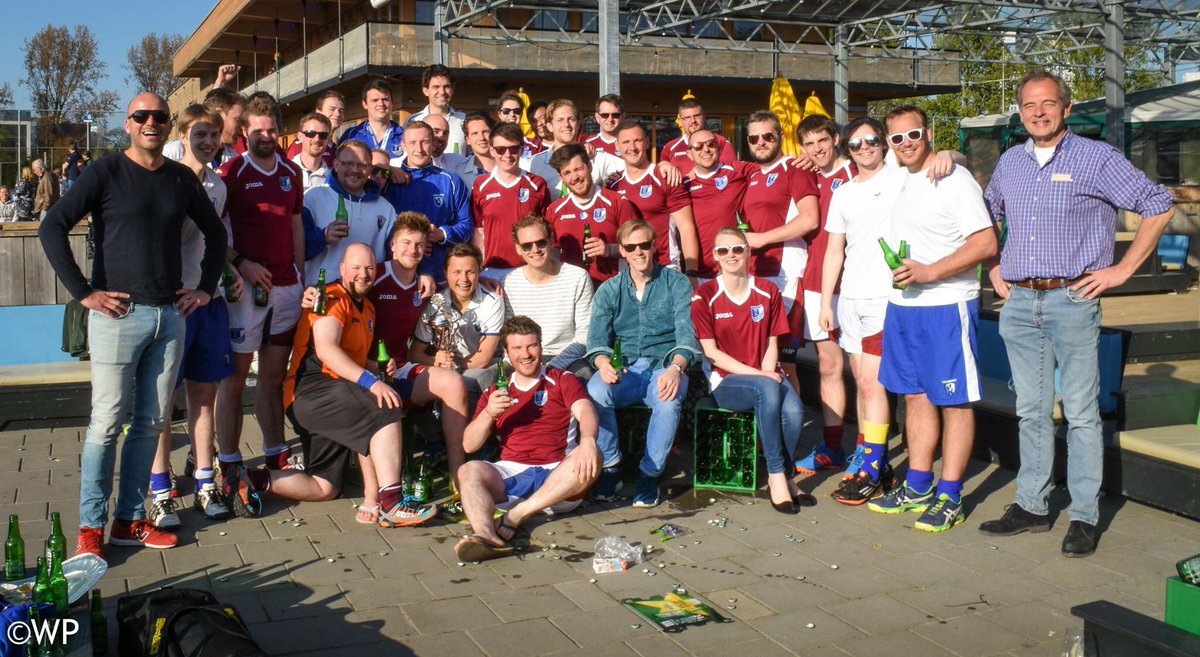 2011willp's tweet photo. 🇬🇧🏑🇳🇱✅ @ScarboroughHC &amp; @rhvleonidas https://t.co/s1Ck6x1Z9y