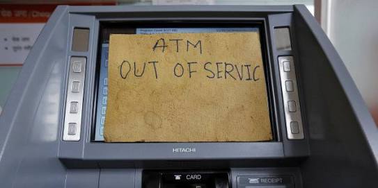 starneelima's tweet photo. #ATMNotWorking how many days more? @CMOMaharashtra @narendramodi @BJP4India https://t.co/eSnh2hgtw3