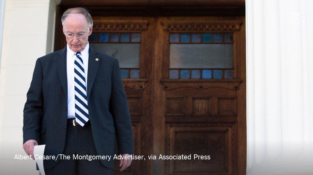 nytpolitics's tweet photo. On Monday, Alabama lawmakers will begin to hear evidence that could lead to Governor Robert Bentley's impeachment. https://t.co/XbAgBwXUrw https://t.co/WObtKctLi3