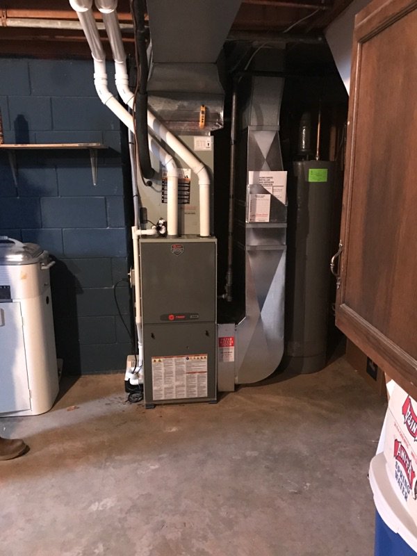 EnergyControlKY's tweet image. New @Trane XR95 furnace and Trane XR14 A/C. #itshardtostopatrane #energycontrolky #tranecomfortspecialist #trane