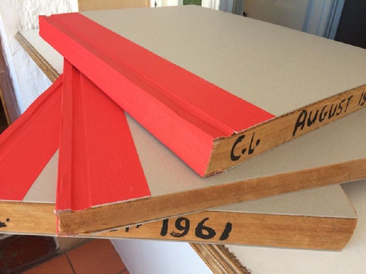 BookBindingPE's tweet image. buff.ly/2m8gOIq New Book Binding Project for the Newspaper House Archives #bookbinding #newspaperbinding #bookbindingtechniques