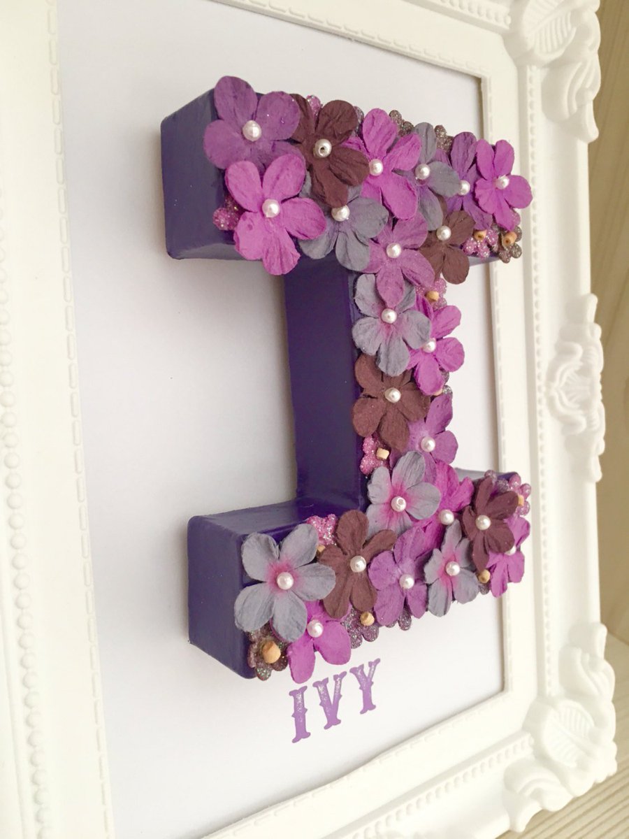 lovelettersbya's tweet photo. Purple flowers, Floral letter, Gift for sister in law, Floral decor, R… https://t.co/dU6dV147t8 #Etsy #FloralInitial https://t.co/5P5VTdstVd