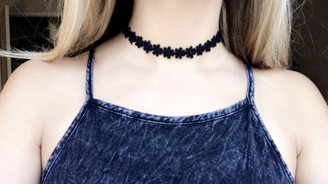 DreamTreeShop's tweet image. Happy Monday! You can still get 1 free if you purchase 2 w/ code COACHELLA2017 ! 🦋