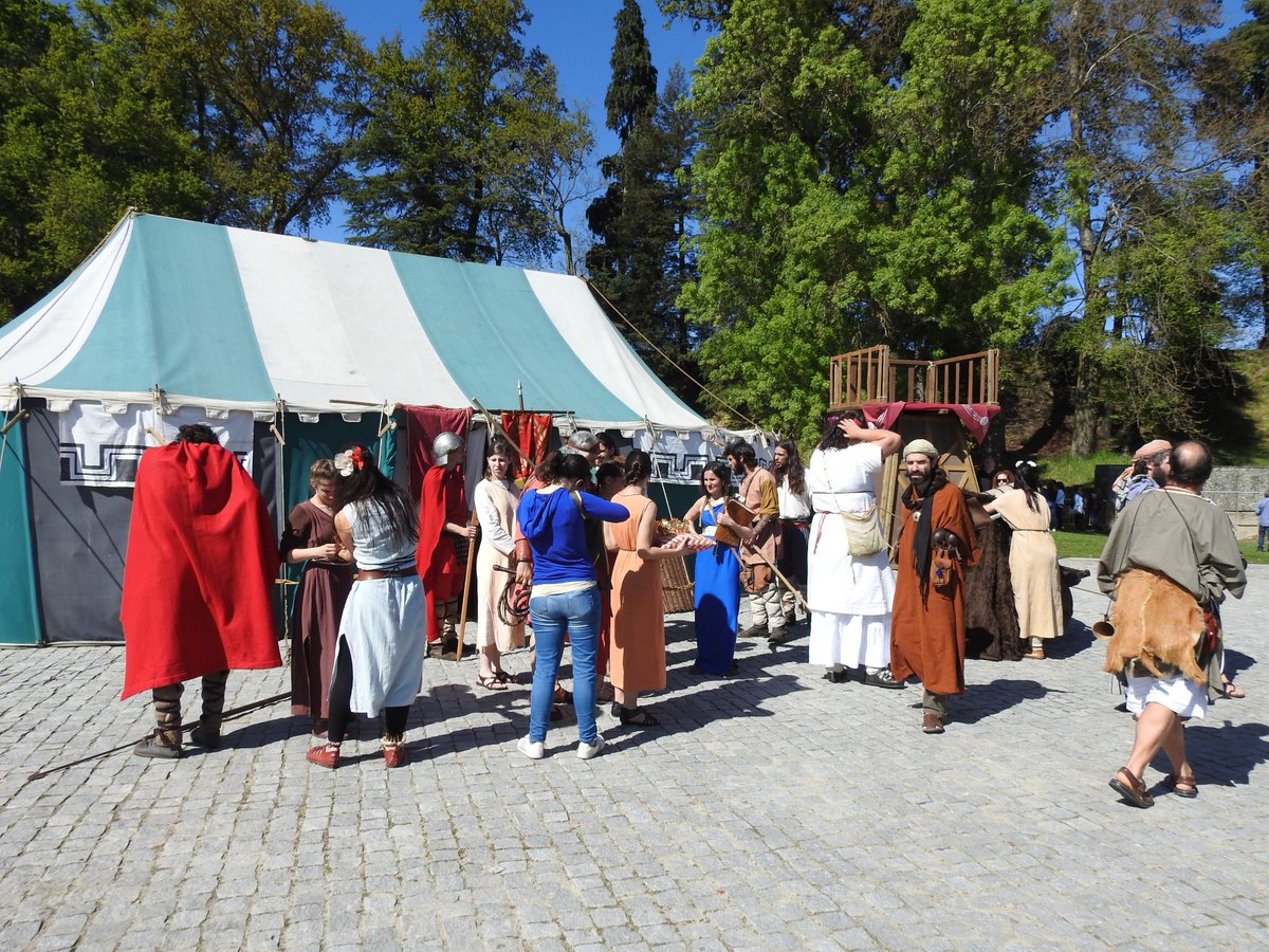 Grande Momento para continuar ...