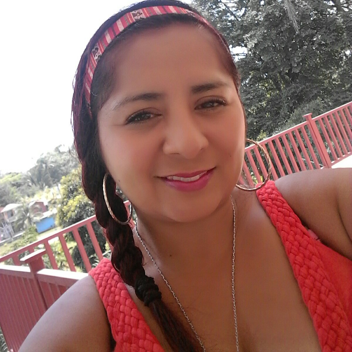 Deyaneiry's tweet photo. #NuevaFotoDePerfil https://t.co/BfoisoYYaM