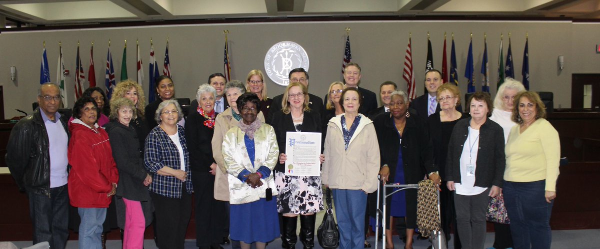 NY_CNCS's tweet photo. #Mayor4Service recognition continues! Thanks to @BrookhavenInfo Town Supervisor, @EdRomaine1, for recognizing @SeniorCorps volunteers! https://t.co/htBPN3iilm