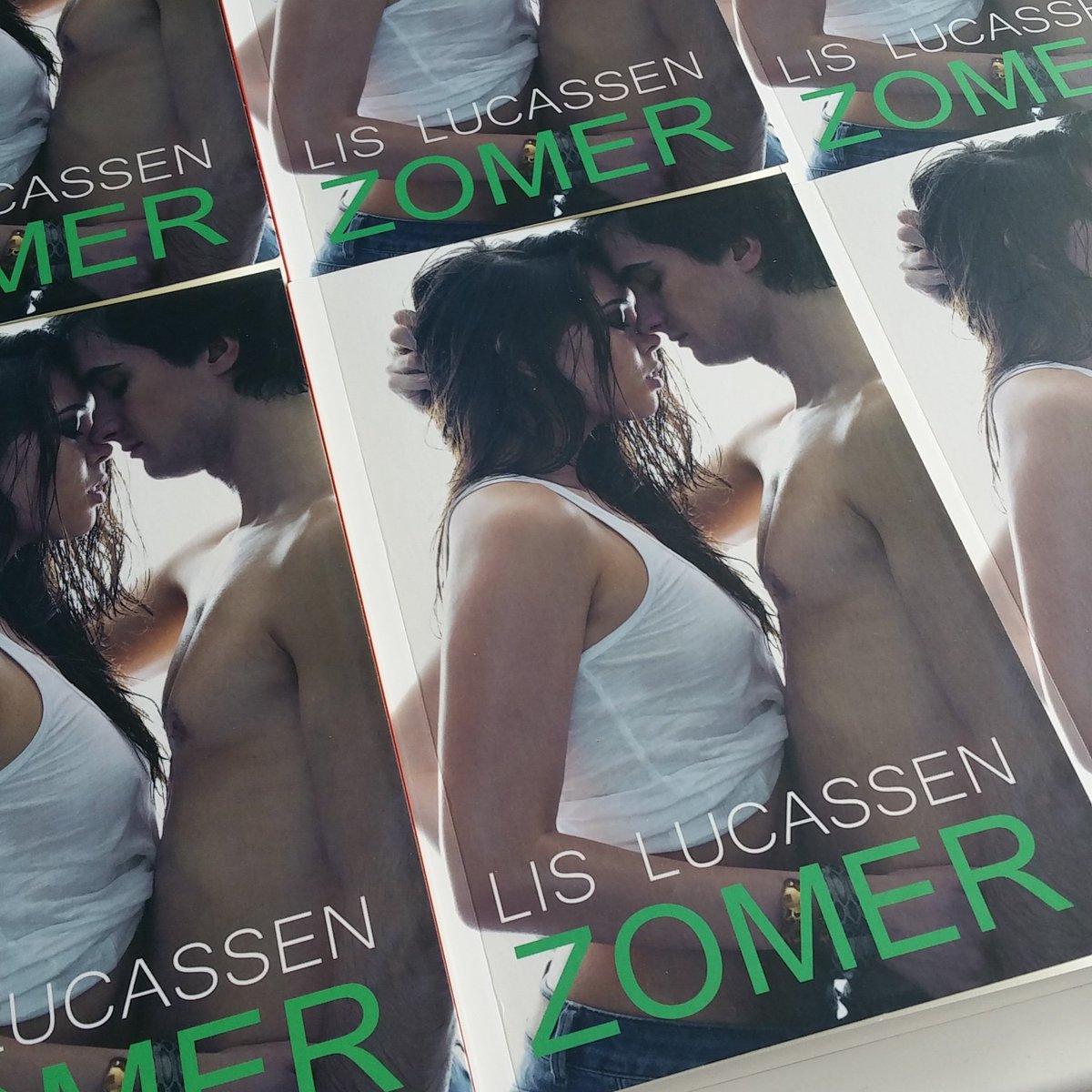 Storm Publishers tweet media