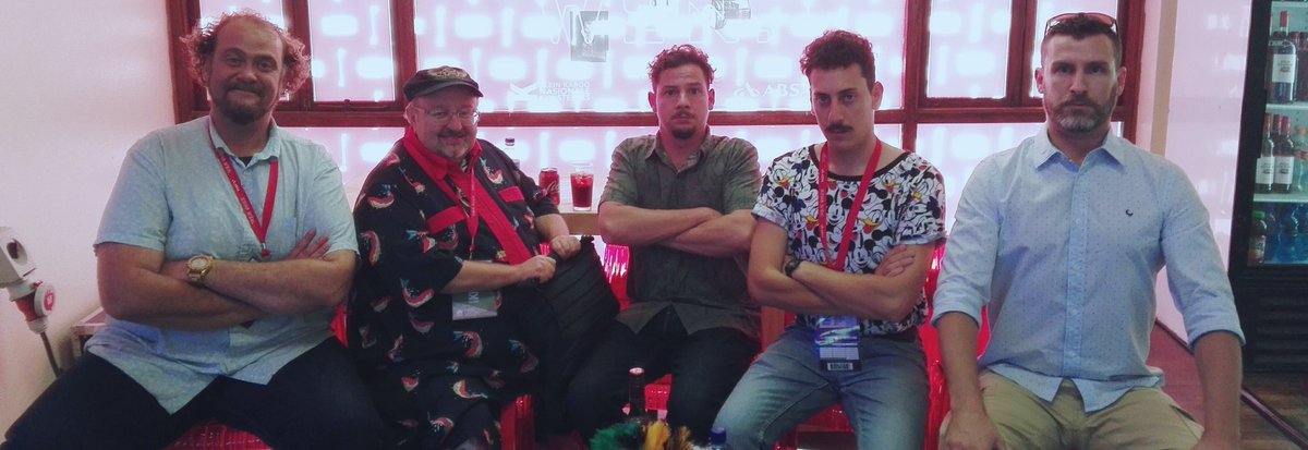 OppieSpot tweet media