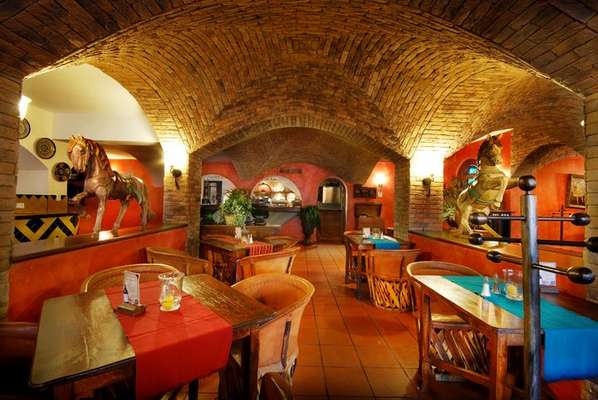 MagicEventsPA's tweet image. En el restaurante Hacienda Real pueden disfrutar de una parrilla mientras los niños se divierten en el área de juegos #Panamá #Pty