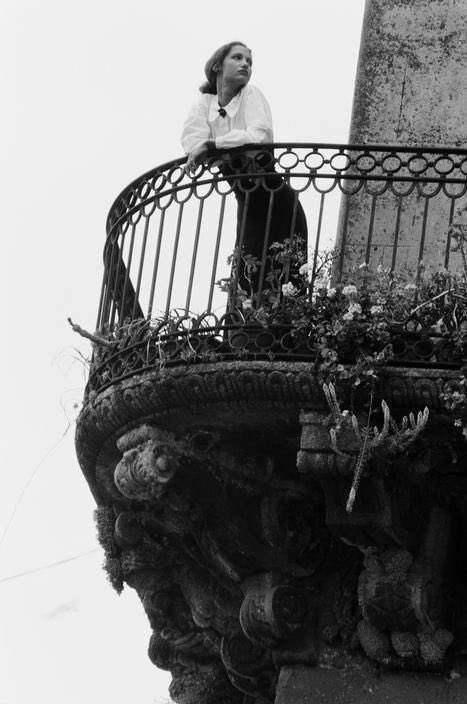 bbmvalsecchi's tweet photo. Sognare, è la felicità; aspettare, è la vita
#Hugo

#LaVitaSconosciuta

@CasaLettori @artdielle 

#photography #Scianna
Sicily 1987 https://t.co/1Zn8FkDRp5