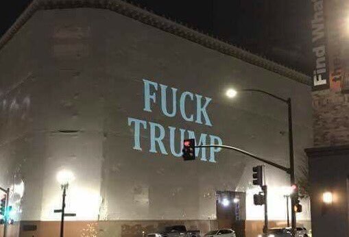 LegalWeed4SC's tweet photo. Building of the day.
@realDonaldTrump #Impeach45 #TrumpRussia #russiagate https://t.co/VPqkWX46db