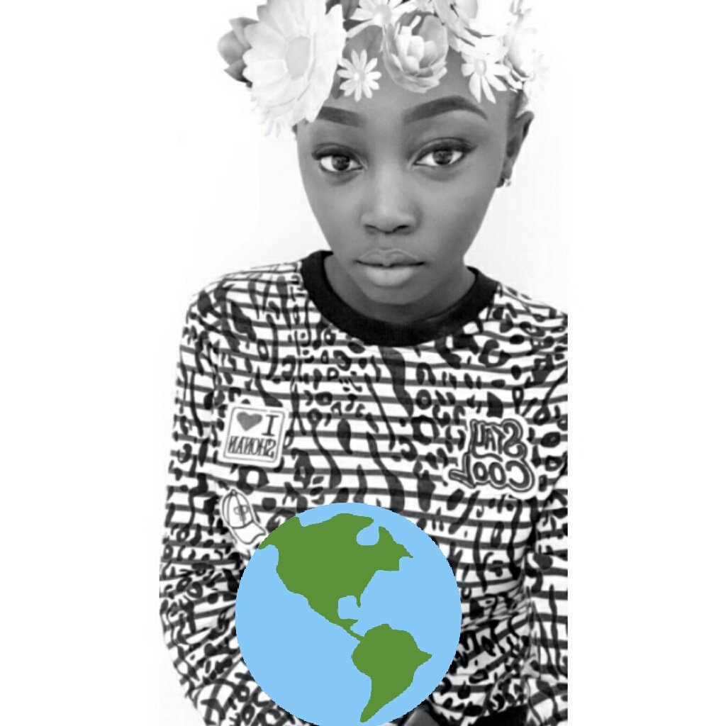 YoniviaO's tweet photo. Maitre de mon destin 
#Made_in_Gabon https://t.co/4vbYffYdg9
