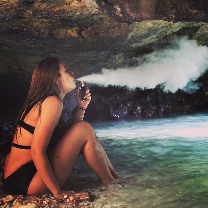 Beach Vaper Girl! 😎💨👌#vapeallday #vapefamily 
Insta Credit -  @shesadripper ift.tt/2nVUFKb