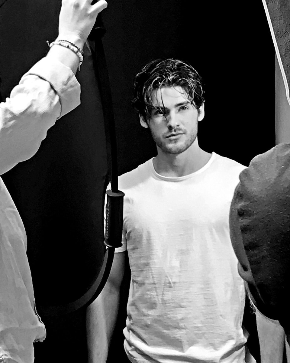ReallyCody's tweet photo. https://t.co/7TS1w8NleL