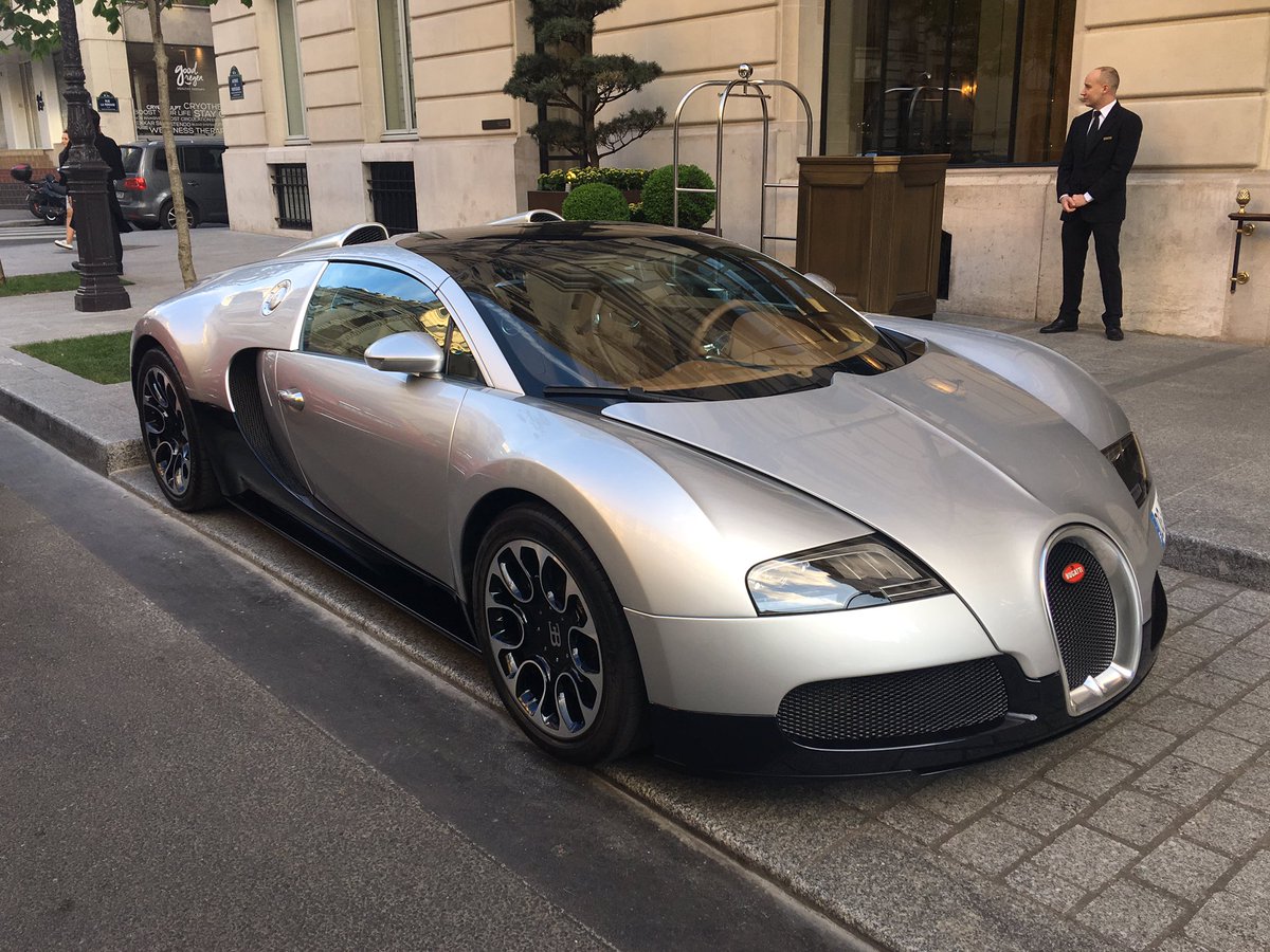 StephThreeForty's tweet image. #carspotting #porsche #Lamborghini #Bugatti #Aventador #veyron