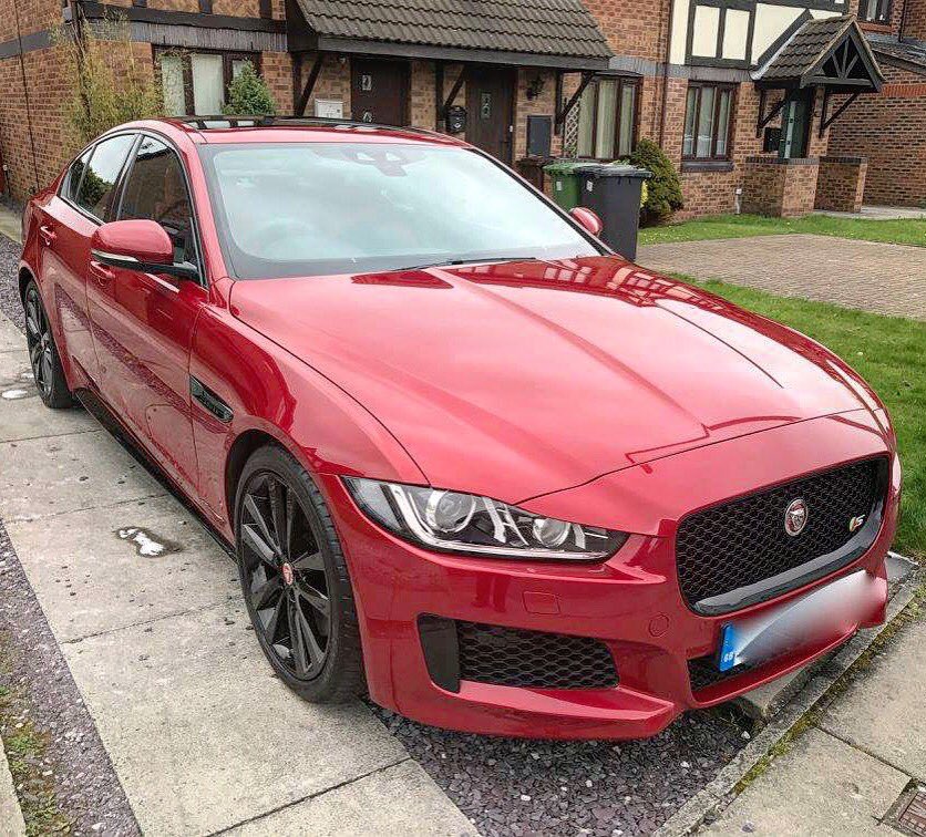 absolutvaleting's tweet photo. The fantastical work of @Pressure_Point2 in #Liverpool!    #Coolcat #Jaguar #shinyshiny https://t.co/k1pzR8SzKw