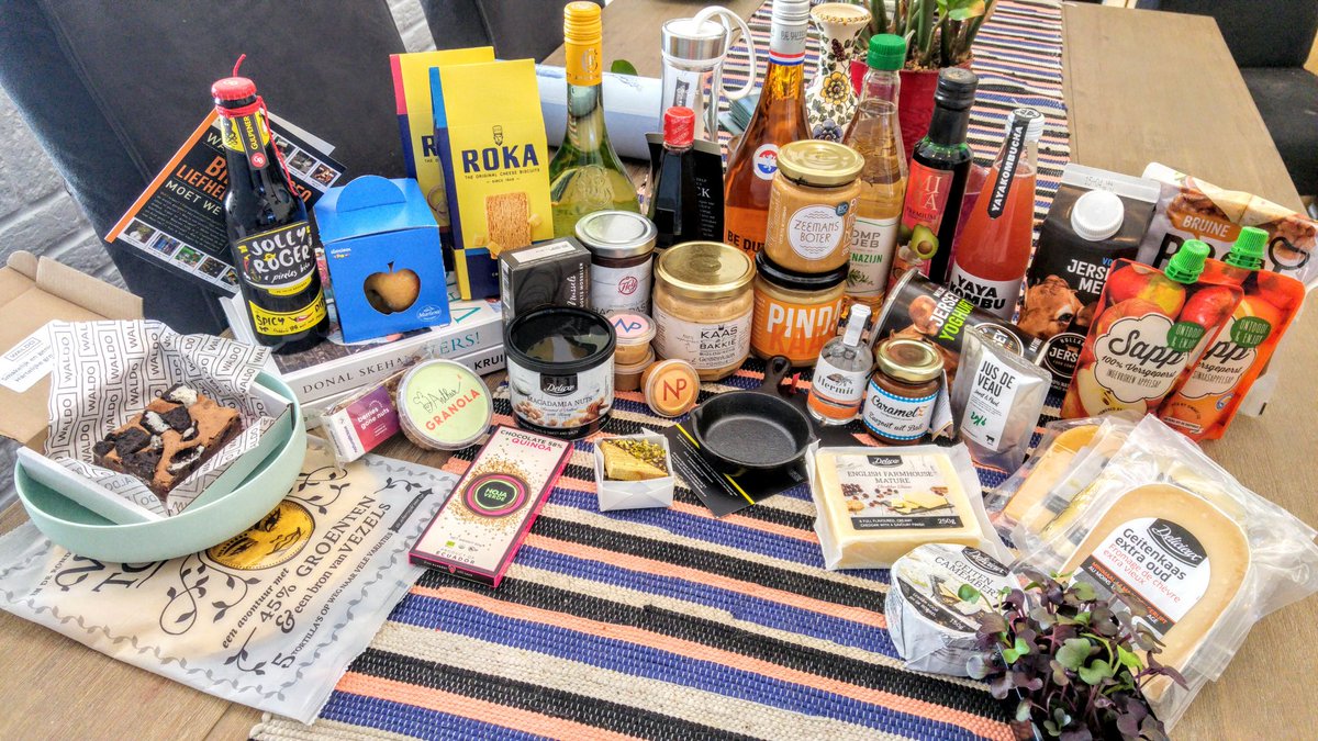 OngewoonLekker's tweet photo. Dit was een zeer geslaagde #Culiperslunch #cpl16 #cpl2016! Heel vele leuke gesprekken gehad en lekkere dingen mogen proeven! 😃🍴 https://t.co/XQaiQy5eEw