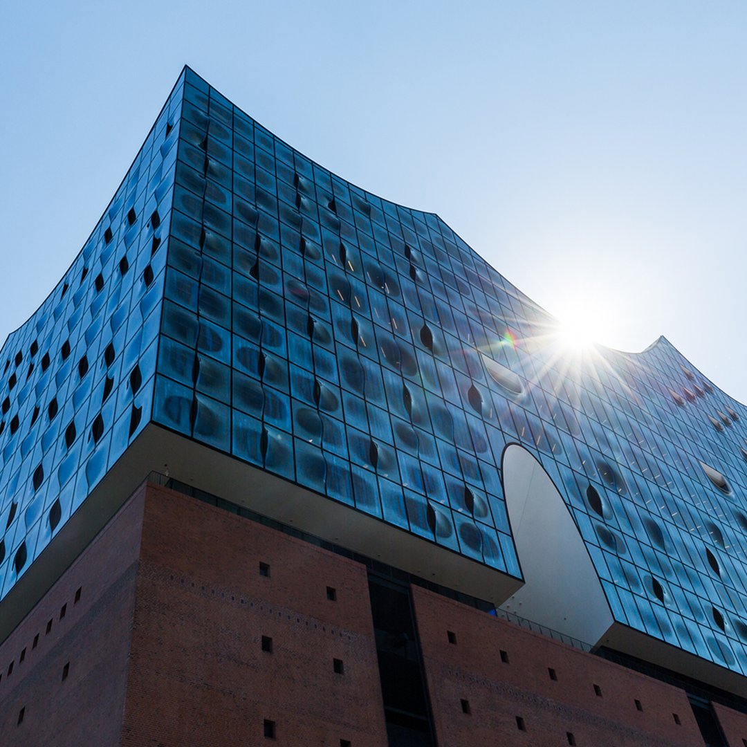 Mariza (@marizaoficial) on Twitter photo I'm back in Germany for tonight's sold out concert in Hamburg! I'll go up on <a href="/elbphilharmonie/">Elbphilharmonie</a> stage at 8pm! #tour #mundo #hamburg #soldout I'm back in Germany for tonight's sold out concert in Hamburg! I'll go up on <a href="/elbphilharmonie/">Elbphilharmonie</a> stage at 8pm! #tour #mundo #hamburg #soldout