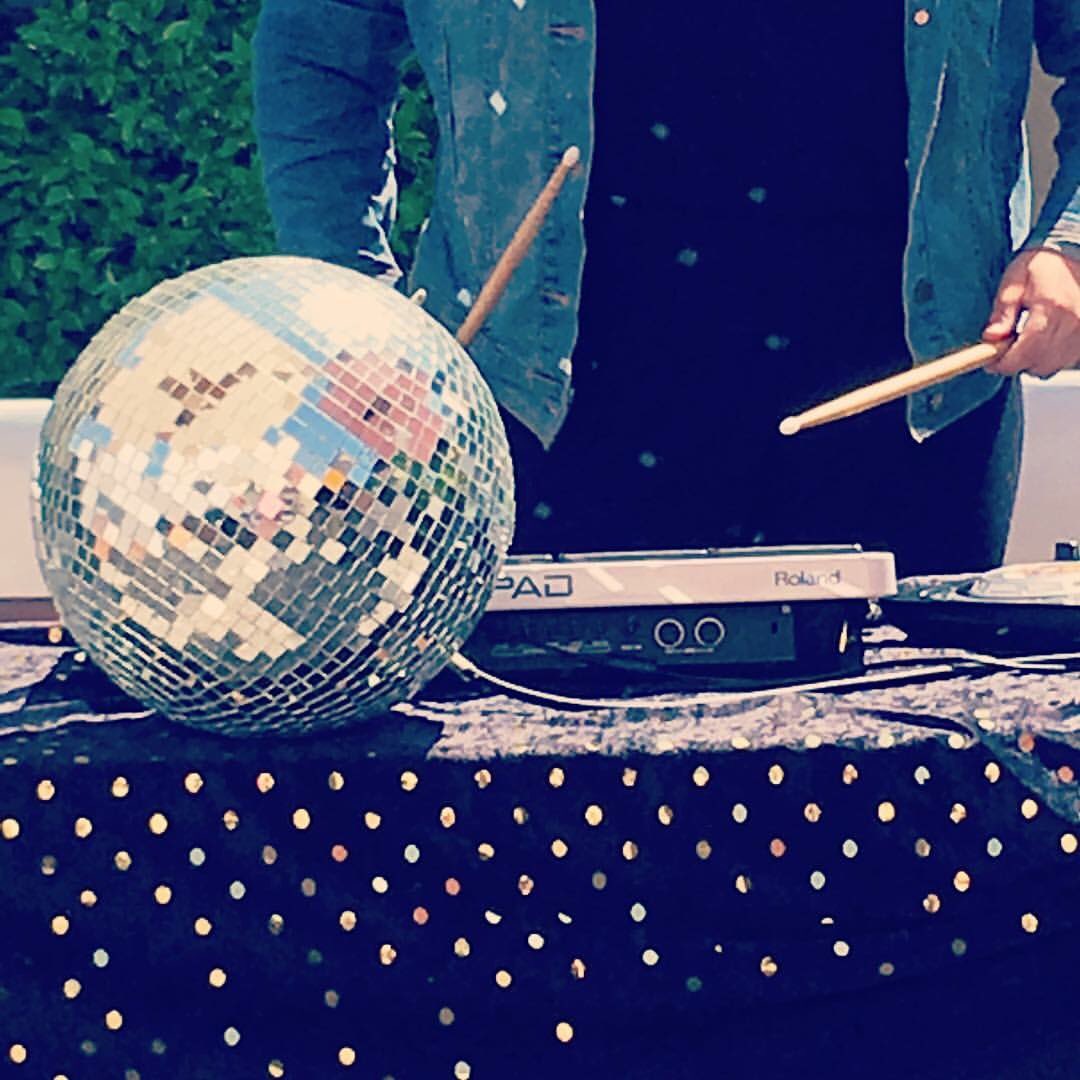 wepartini's tweet photo. Follow the call of the #discoball @hotboxvintage #NELA #goldline #visitsouthpasadena #wepartini #styleinspiration #fashionista #springbreak https://t.co/yt5iigFLLa
