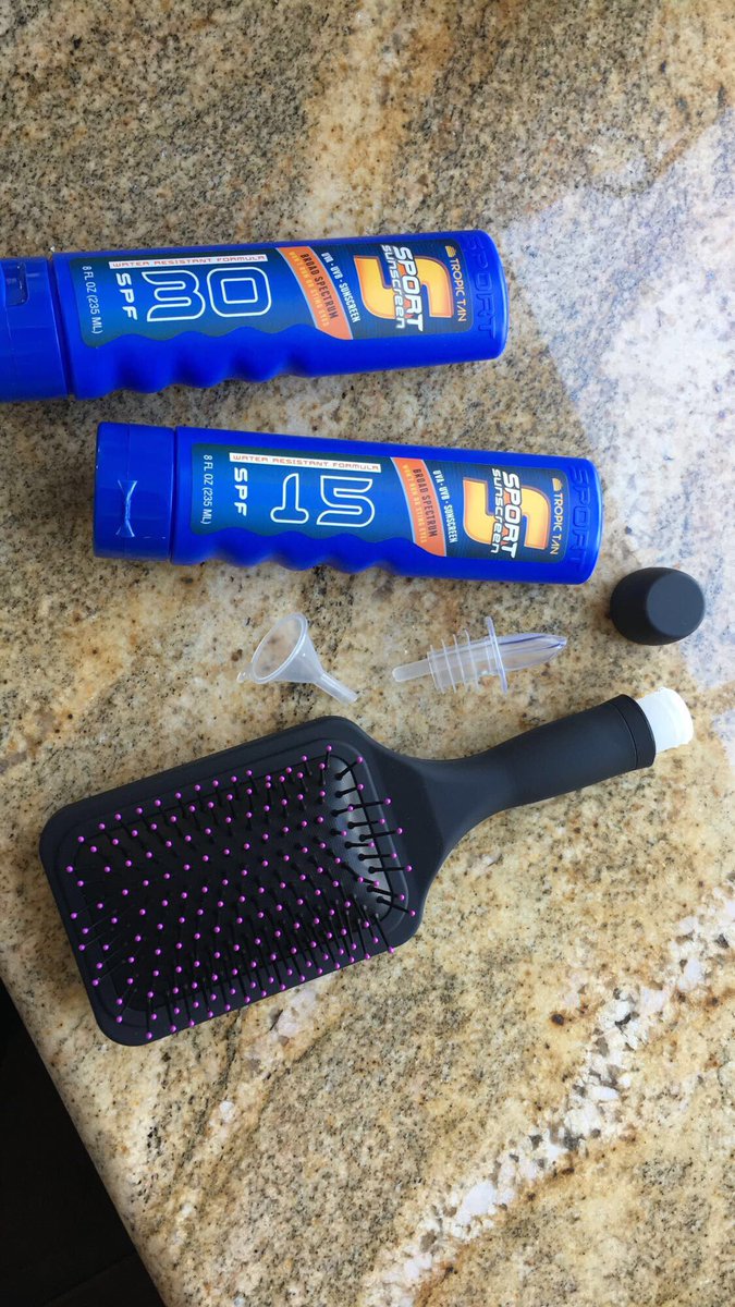 MzCaitlinnn's tweet photo. Always gotta have my multiple options to sneak alcohol into public places hahahaa #SunscreenFlask #PaddleBrushFlask https://t.co/LkTyFzkMcF