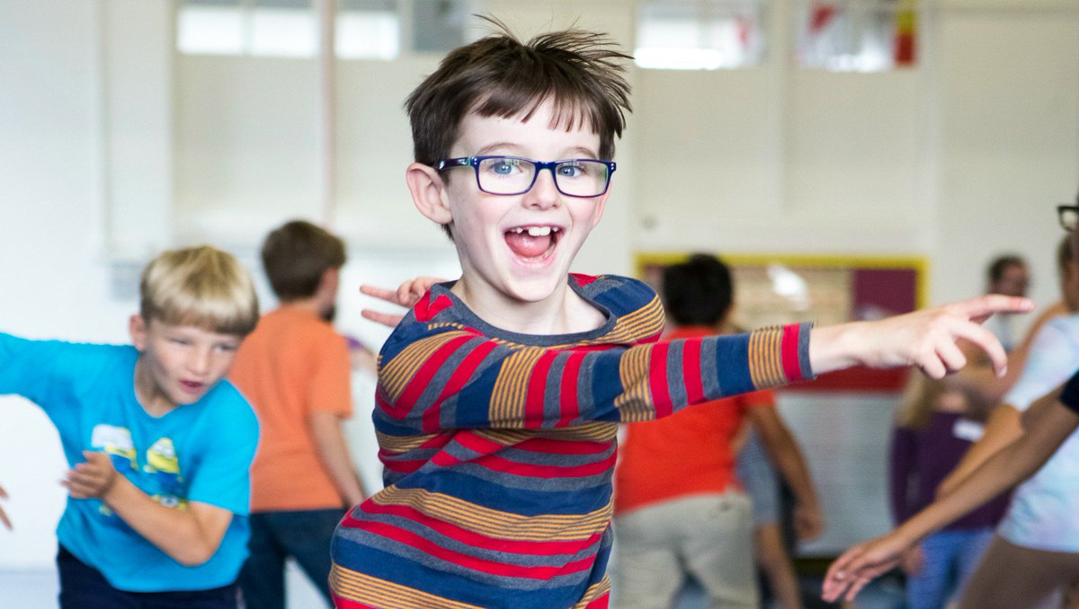 CL_Wimbledon's tweet photo. Learn Matthew Bourne's Olivier Award winning choreography!
This Weds!
Ages 7-11: https://t.co/kquOG6gS3x
Ages 12-16: https://t.co/2bXHu7Bi8Q https://t.co/bY6dmmXv7N