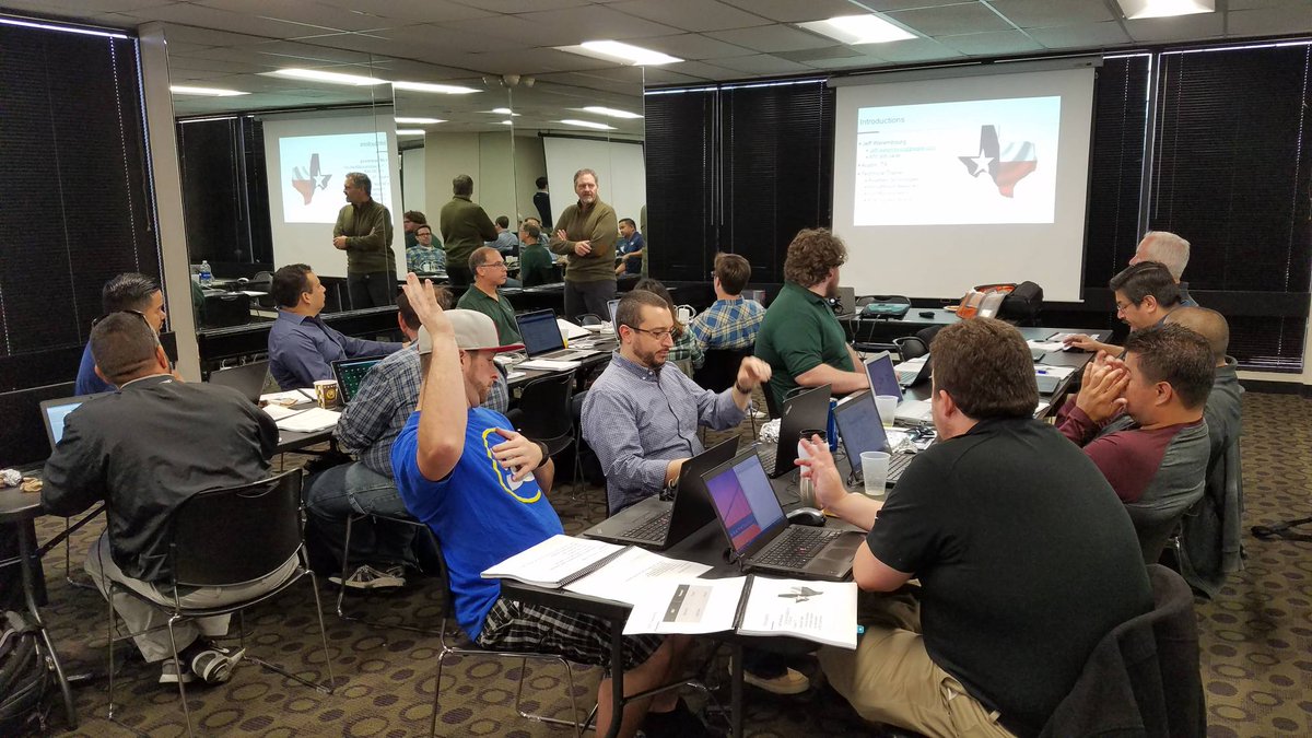 BlairBakerCO's tweet photo. No marketeers.  No sales people. Just tech. Safe training environment for @tegile TIIA training @1903solutions https://t.co/kXvGN9yr46