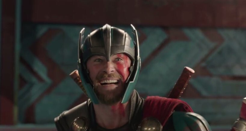 ABondination's tweet photo. Get you someone who looks at you the way Thor looks at Hulk https://t.co/BND2PJVYdN