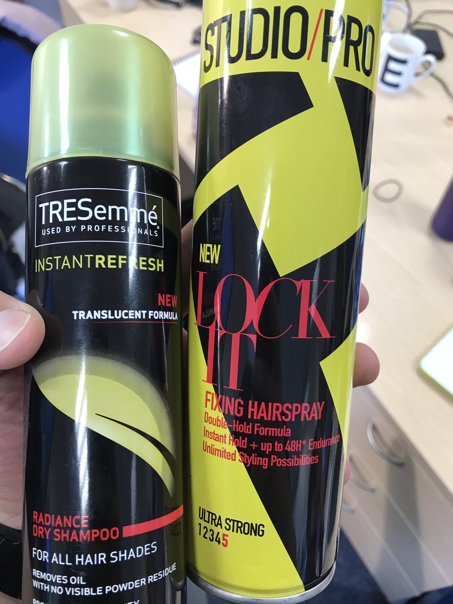 thisisjoeob's tweet image. I&apos;ve just been instructed to bring these to @ElliePittTV, moments before going on-air #thecrunchbristol #instantrefresh