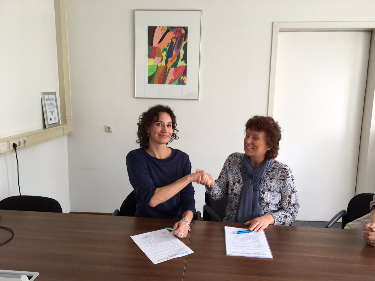 PNUitdaging's tweet photo. En ook @ipsedebruggen sluit aan bij de @PNUitdaging als founder! Van harte welkom, op naar een mooi (vervolg) van de samenwerking https://t.co/9AbKzbMk6F