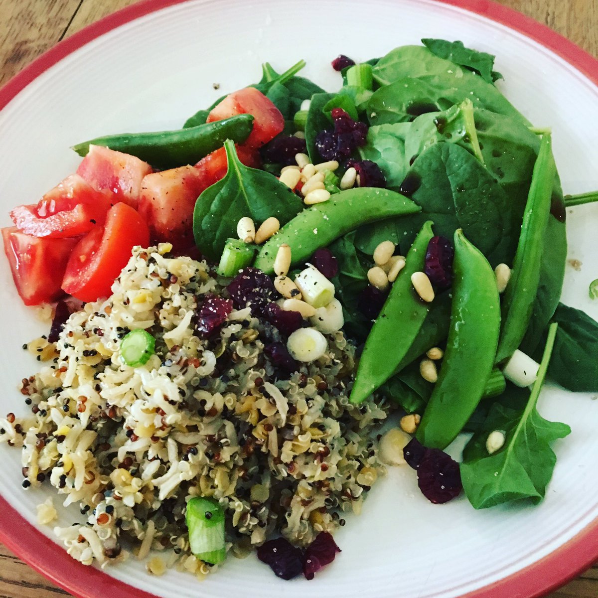 HealthOnAHigh's tweet photo. Mostly #plantbasedvegan 😀just struggling cutting out chocolate! 😂 https://t.co/wjITERtRah