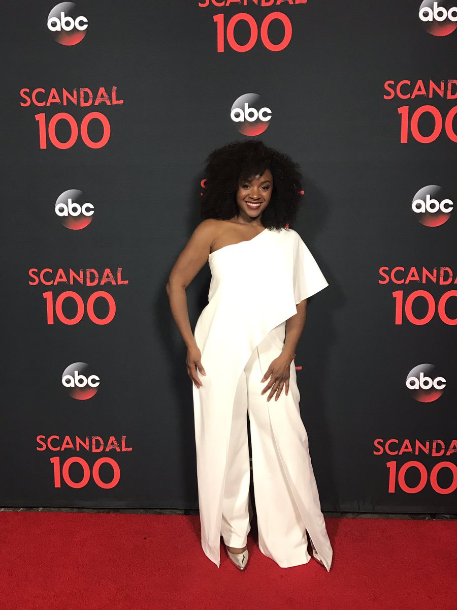 SayconSengbloh's tweet photo. Loved my outfit by #adriannapapell #pistolandstamen #OverdrivePR #Scandal100 #Scandal #SayconSengbloh #AngelaWebster 💋💋💋 https://t.co/2AiIgRDXm8