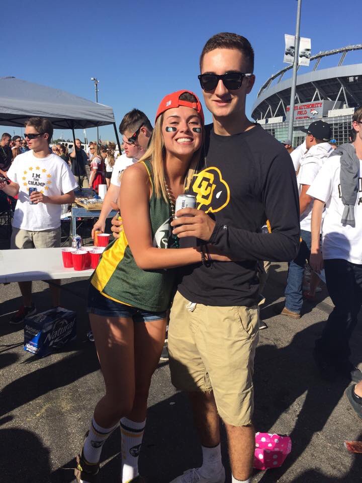 bridger8000's tweet photo. Happy 21st Jizz!! I miss your stupid ass, don't die tonight! https://t.co/JJTTKXehCA