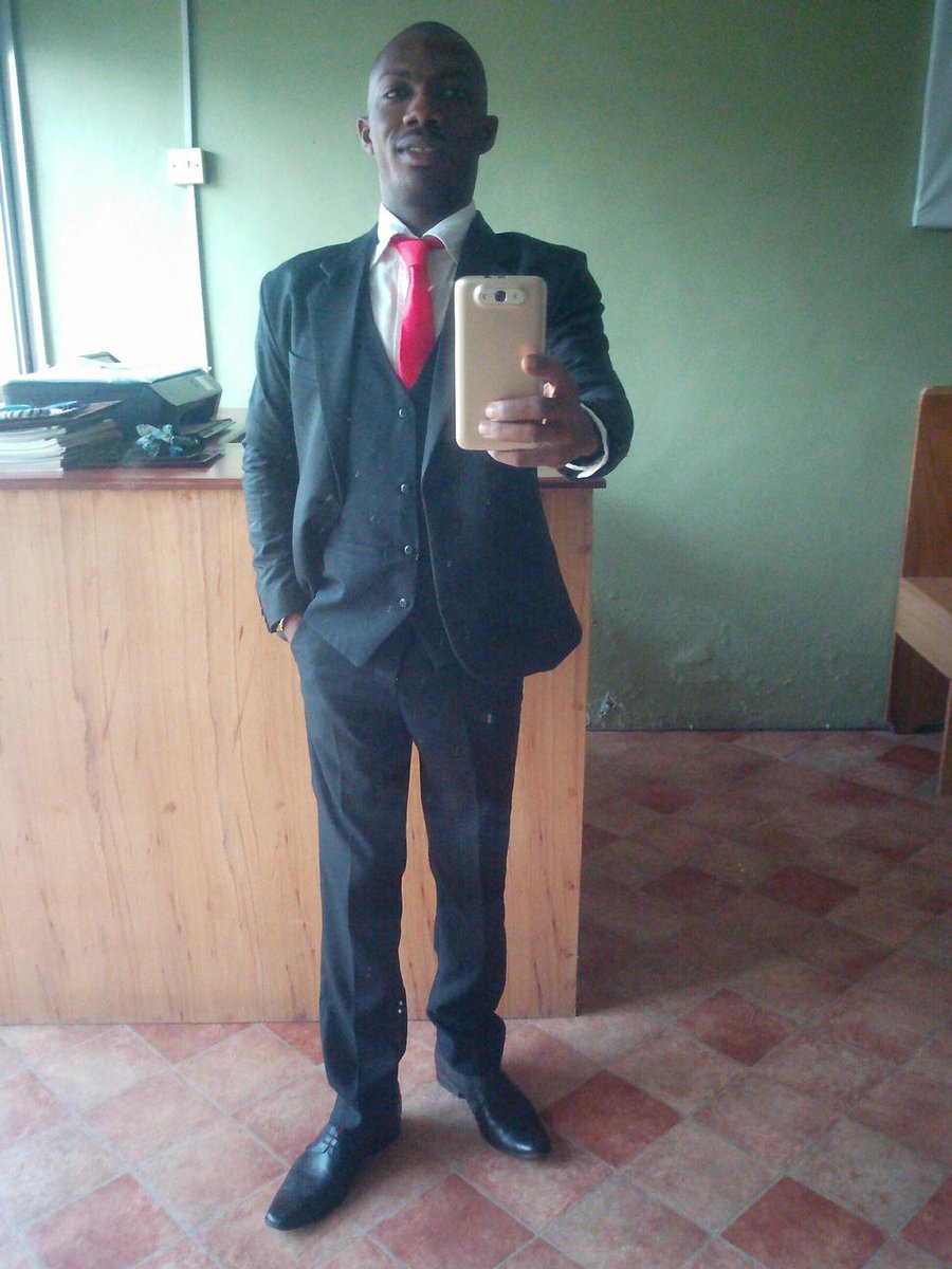 AbiodunOmonijo's tweet photo. Testing @buffer
1st work day #PostNYSC
#HustleContinues https://t.co/lAsV1TCBv5
