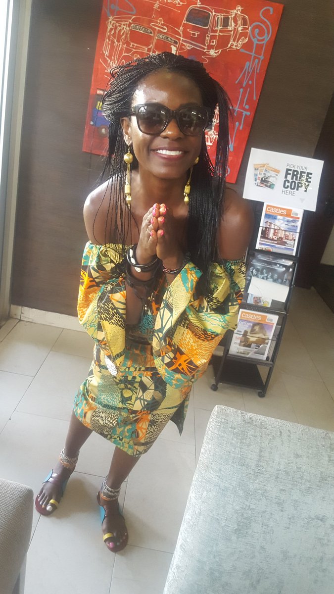 Chocolako_'s tweet photo. Today's a good day #LagosLiving #YogaWithChoc #YogaLifestyle https://t.co/emo0fbs6wB