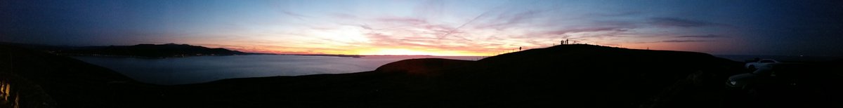 badger198027's tweet photo. Sunset from the top of the great orme in wales https://t.co/C2NNBNfULC