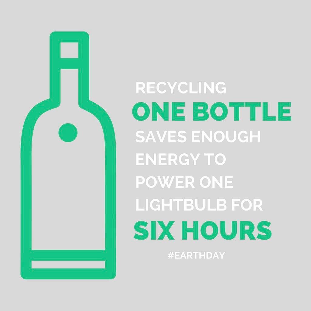 Killwood_Inc's tweet photo. Countdown to #EarthDay! It is amazing how little tasks can have enormous benefits! #changeclimatechange 💚🌎 https://t.co/B1ywFOC38b https://t.co/3m5Fv1GJuQ