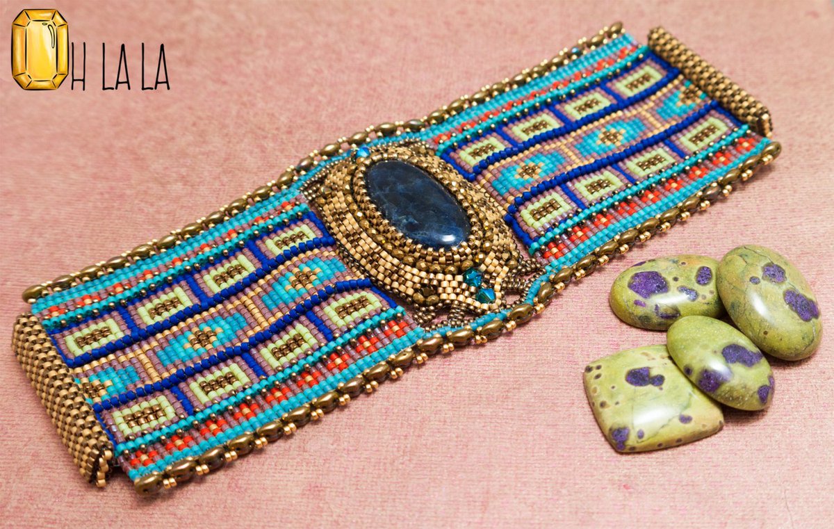 OhLaLaJewelry's tweet photo. Intricately Beaded Statement Cuff Bracelet, Beaded by Esther Marker.. https://t.co/2gxuIlj1VX #beaddesigns #armcuffs https://t.co/Om6WpvqYLS